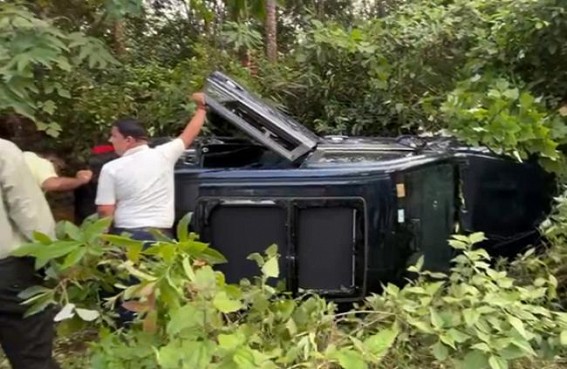Four injured in Road Accident in Manpathar