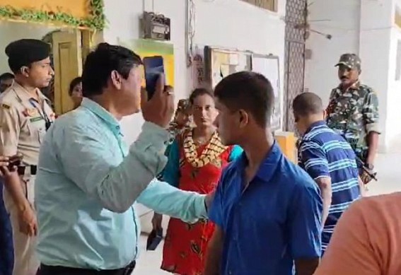 Knife-attack at Umakanta Bengali Medium school : 2 students injured