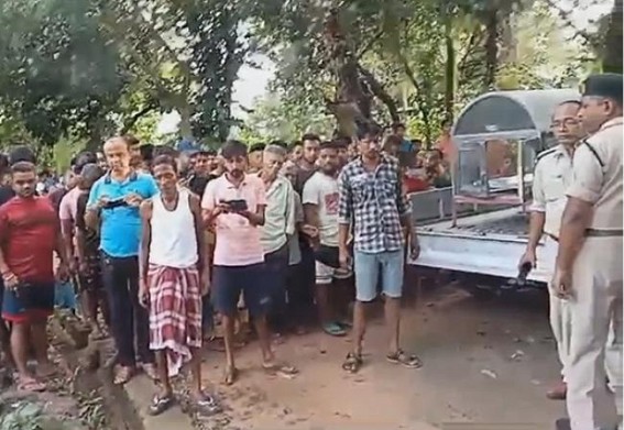 Dead Body floated out of a Pond in Bamutia 