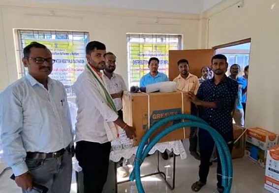 Agricultural aids distributed among Farmers in Sabroom
