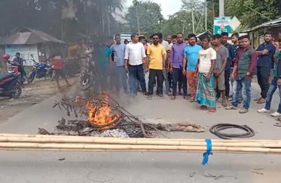 Road Blockade hits Transport movement in Kailashahar