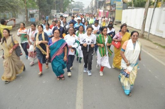Nari Bandhan Marathon race organized by Mohila Morcha