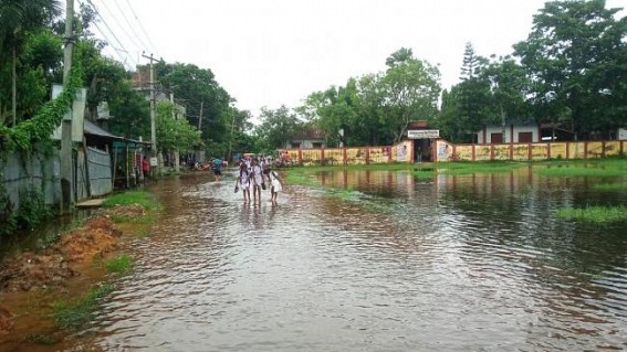 Mariam Nagar areas suffer due to heavy Water Logging