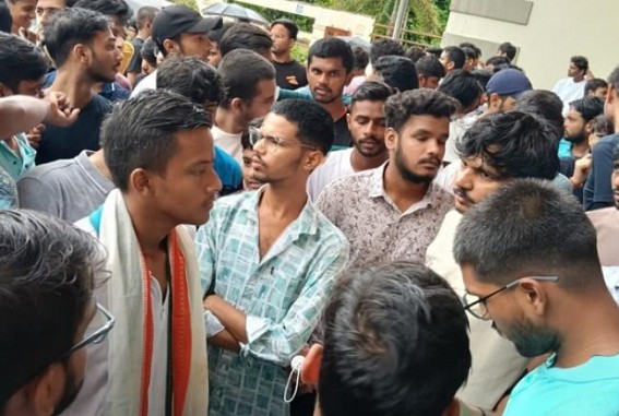 NSUI protests against IIIT student’s death