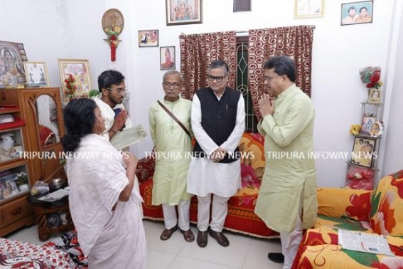 Melarmath Stabbing : CM visits victim Hari Shankar Saha’s house