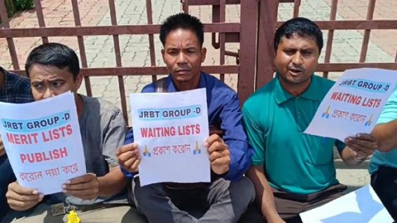 Unemployed youths wait for Group-D recruitment for 4-Years