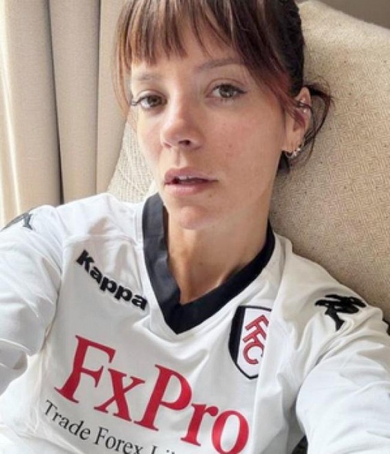 Lily Allen considered quitting music after having her daughters