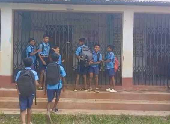 Students Left Waiting in Rain as Teachers Fail to Show Up for Exam