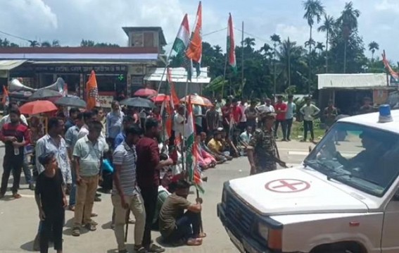Congress Blocks Kailashahar-Dharmanagar Road Over Poor Hospital Services