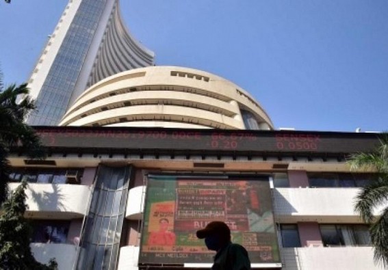 Sensex, Nifty open flat amid mixed global cues