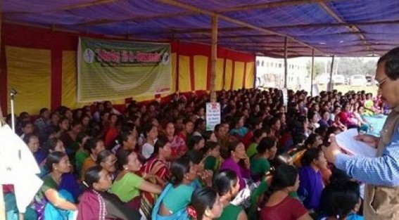 IOWT hold sit-in-demonstration at Khumulwng