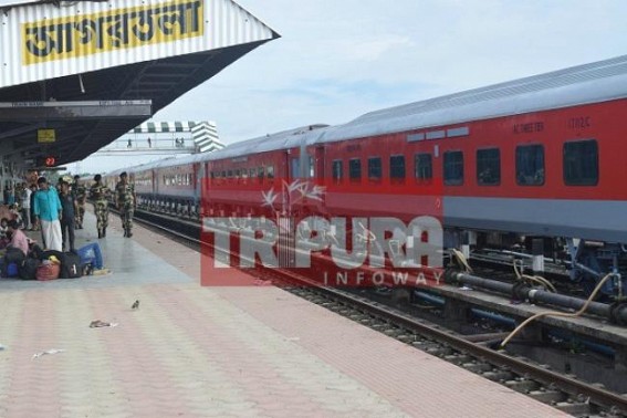 Modi Era : Suresh Prabhu promised Rajdhani Express arrives in Agartala under Piyush Goyal's Railway Ministry, Crowd gather at Agartala Raiway Station to take glimpses of Rajdhani 