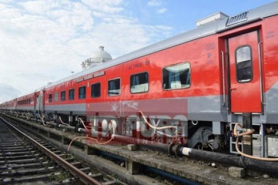 Rajdhani arrived with 14 coaches