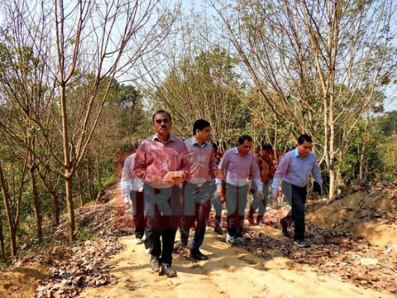 North DM inspects Swachh Bharat project status at his Dist.