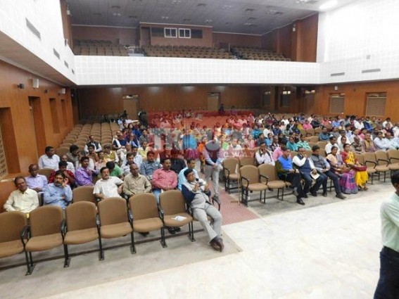 Lackluster attendance to listen Tripura Finance Minister on 'Consumerism Rights'