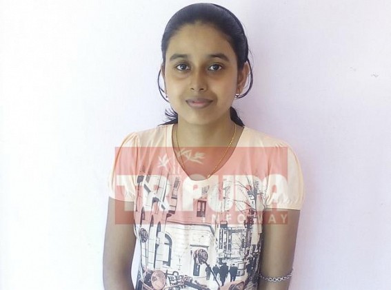 Girl who lost her father before 2 years, shines in Madhyamik