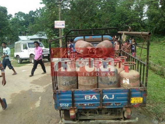 2 arrested for illegal selling of cooking gas