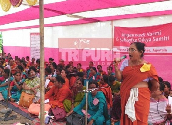 Anganwadi workers demand Rs. 18,000 salaries per month 
