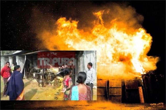 Ruchi-Chanachur factory burnt at Amarpur
