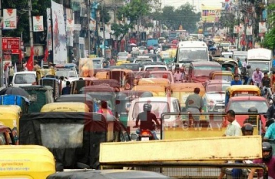 Traffic Jam hit office hours in capital city again