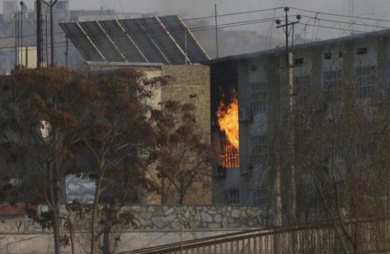 At least 32 killed in attack on Afghan govt building 