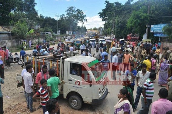 Blockade on Tripura National Highway on I-Day over 15 yrs old boy's murder 