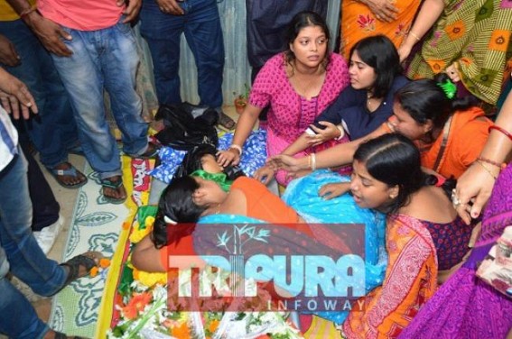Murdered youth Biswajit Palâ€™s dead body arrives at home 