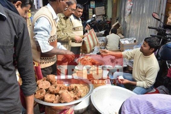 Busy markets ahead of Makar Sankranti 