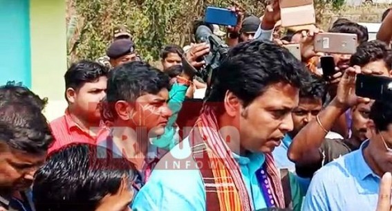 Tripura CM suspends four Govt employees on spot
