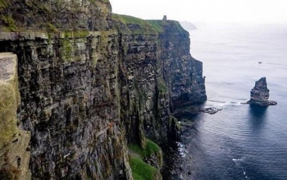 Indian falls to death from Ireland cliff while taking selfie