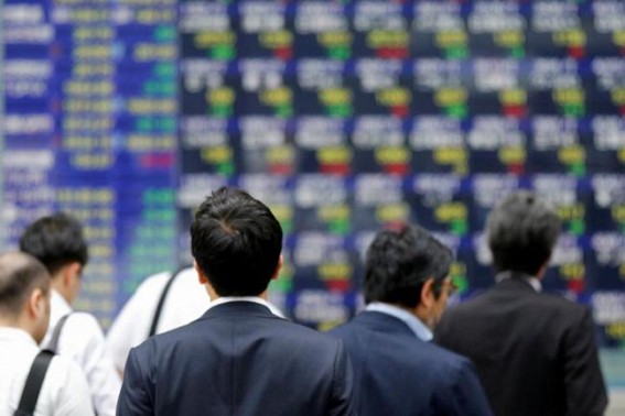 Japan stocks slip as Wall Street's fall sours sentiment Japan stocks slip as Wall Street's fall sours sentiment