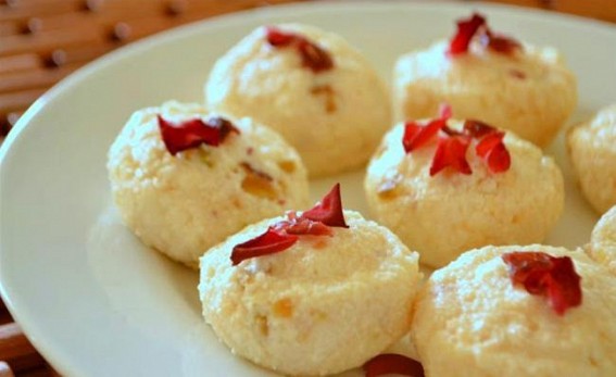 Eminent personalities call for industry status for Bengali sweet-making