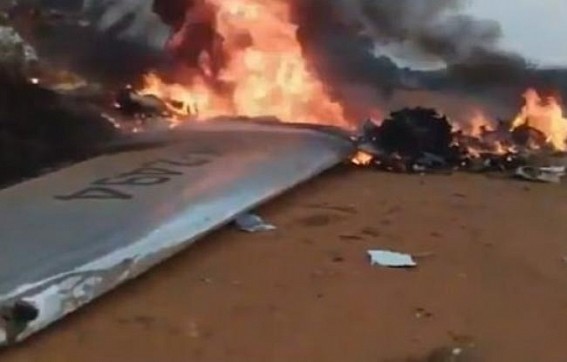 12 killed in plane crash in Colombia 