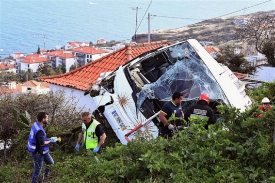 28 killed in Portugal island accident 