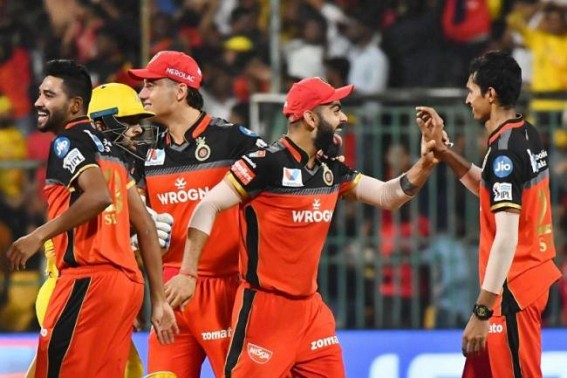 Dhoni's heroics in vain, RCB clinch last-ball thriller