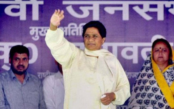 Mayawati says country has seen 'chaiwala' and 'chowkidar', now wants 'pure PM'; claims RSS has also deserted BJP fearing backlash