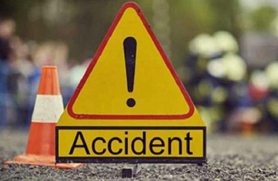 6 killed, 30 injured in road accident in UP