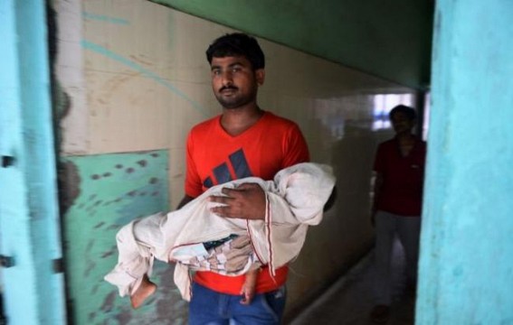 India : Children death toll reaches 77