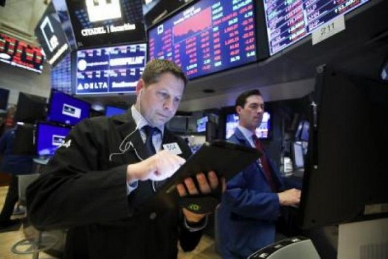 US stocks close higher amid trade hopes, Fed meeting