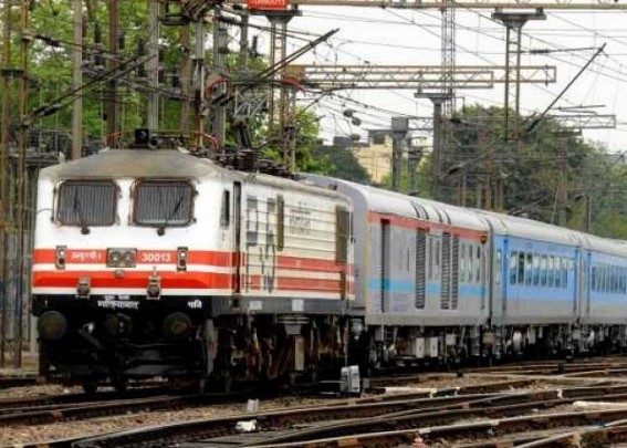 Indian Railways wants subsidy to go on train tickets