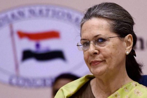 Centre sees RTI Act as a nuisance: Sonia Gandhi