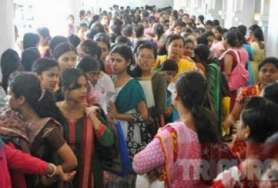 Over thousand NET / SET qualified people left jobless in Tripura : Colleges are mostly operated by guest lecturers