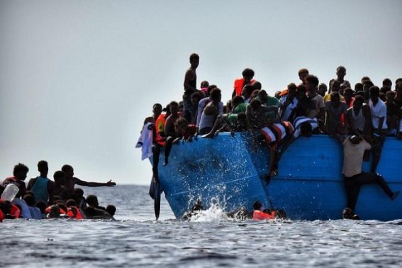 100 migrants rescued off western Libyan coast