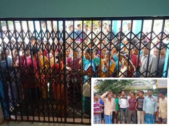 Instead of â€˜Celebrationsâ€™, poor people are seen in â€˜Protestâ€™ demanding pending MGNREGA wages on Durga Puja in Tripura