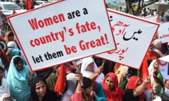 Women not allowed to participate in 'Azadi March'