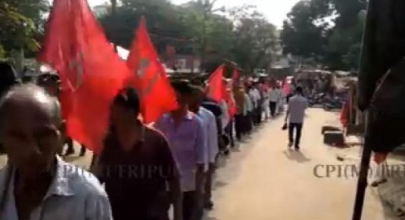 Ganamukti Parishadâ€™s massive protest at Mandai in demand of food, work