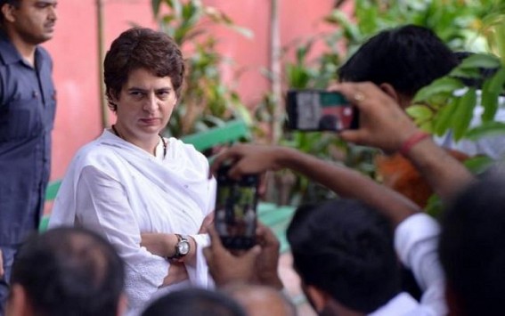 Priyanka asks partymen to focus on real issues