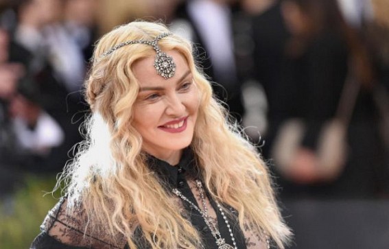 Madonna gets blood treatment after cancelling tour dates