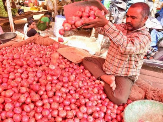 After onions, cooking oil gets costlier