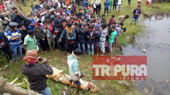 Dead body found at Bishalgarh